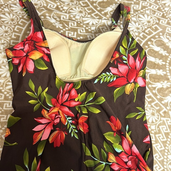 Paradise Bay Plus Floral one Piece Swimsuit Sz 22W - Picture 12 of 14